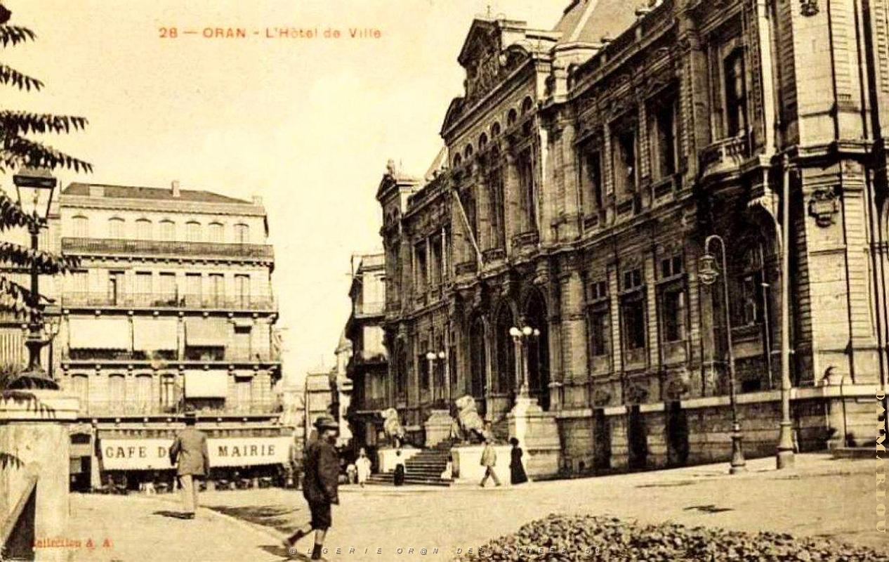 PA b- 028- Hotel de ville.jpg